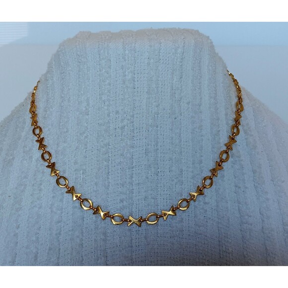 Unique Vintage Goldtone XO Chain Link Necklace 17 in - Picture 2 of 10